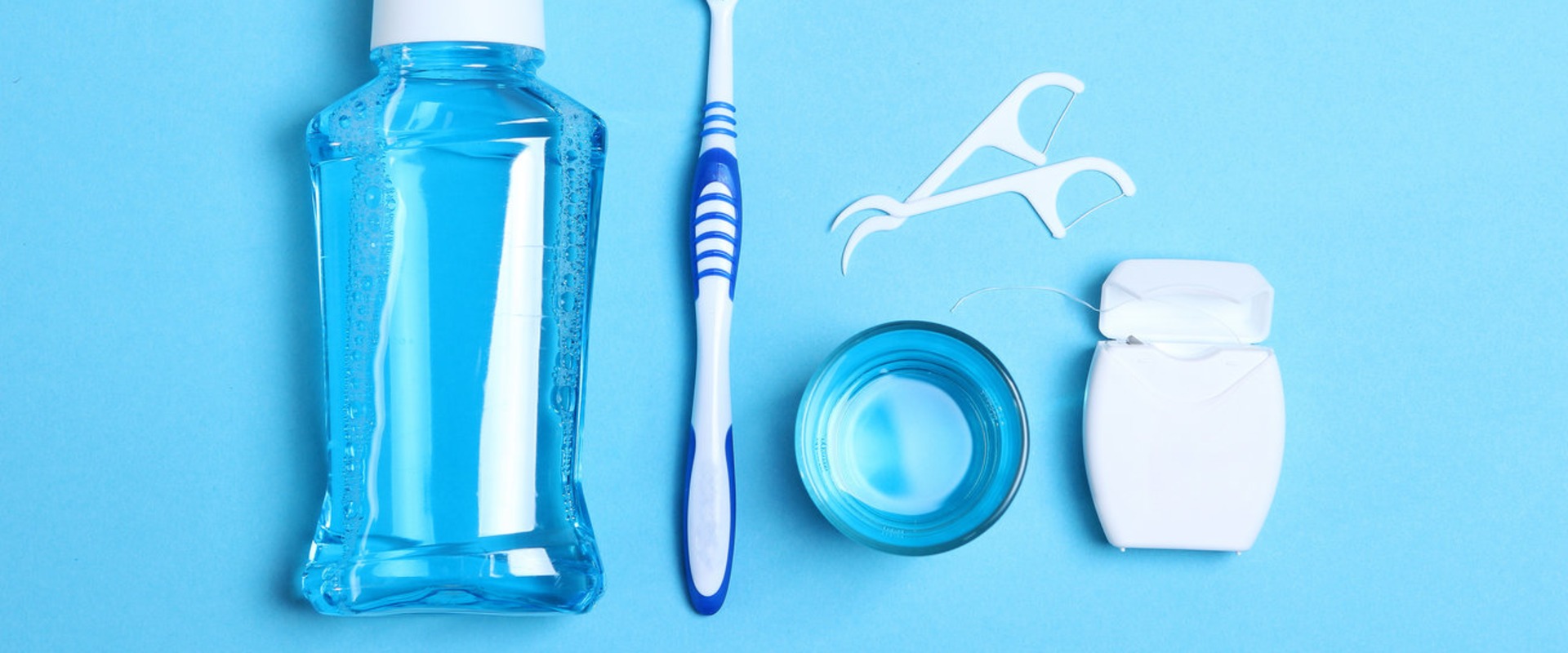 What is the difference between oral and dental hygiene?