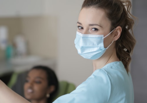 What is the difference between a dental hygienist and dentist?
